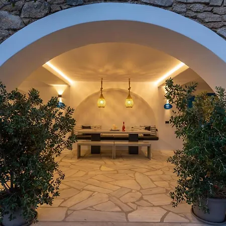 Appartement Callisti With Pool View And Calypso Upper Floor With Sea View