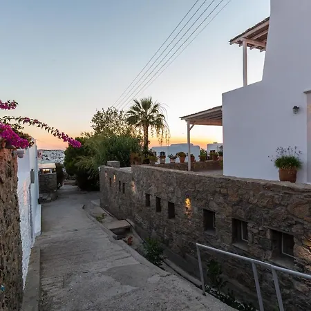 Callisti With Pool View And Calypso Upper Floor With Sea View * Mykonos Town