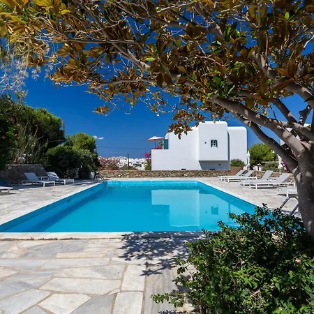Callisti With Pool View And Calypso Upper Floor With Sea View Mykonos Town